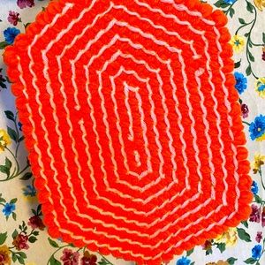 Small crochet coffee table mat